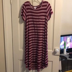 Beautiful maroon and pink heathered striped Carly